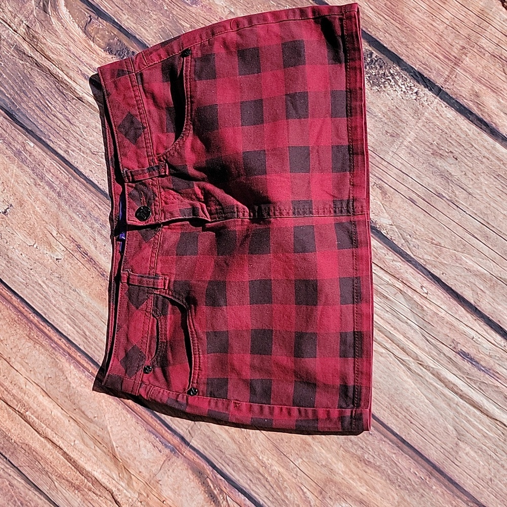 Plaid mini skirt